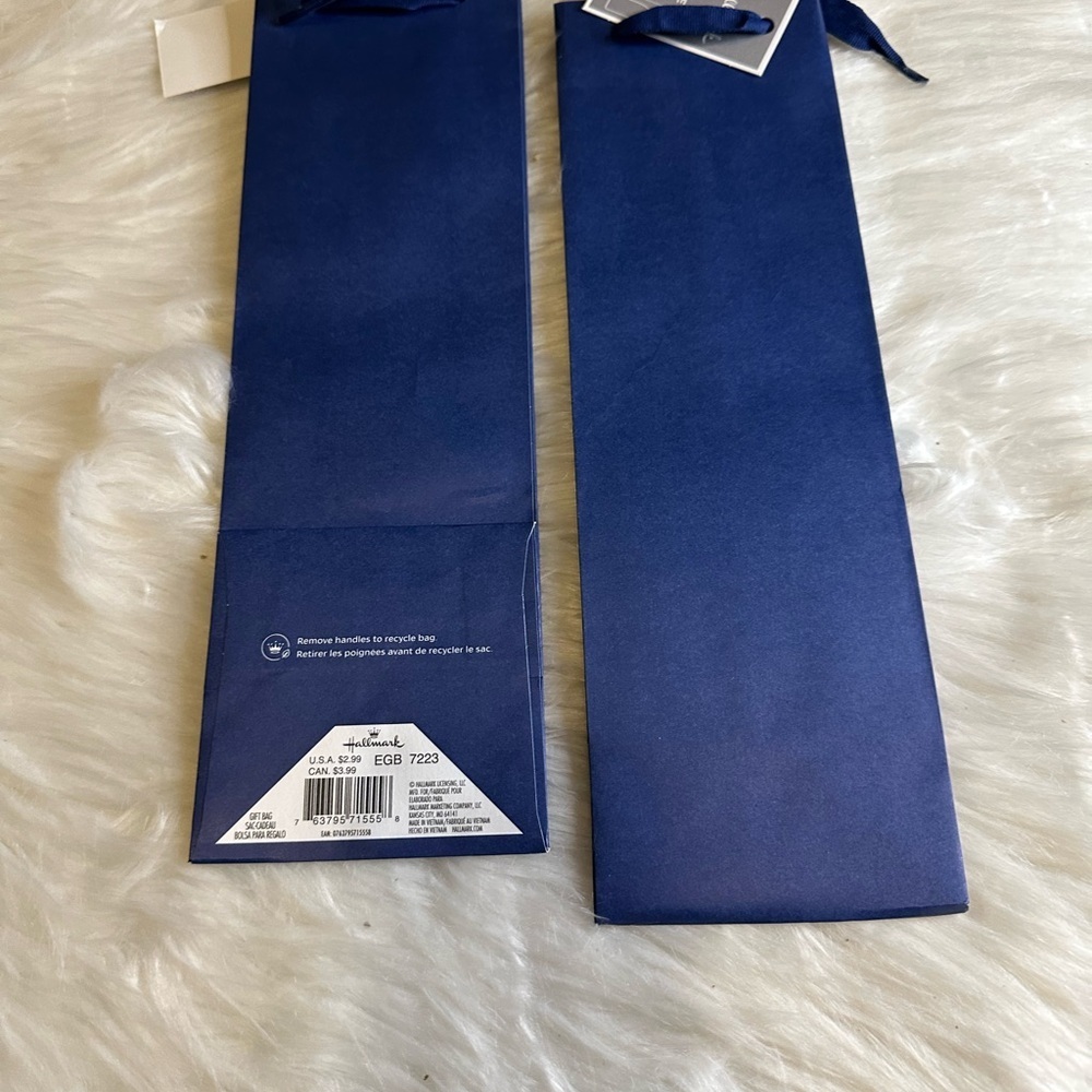 🩷5/$10 Elegant Blue Gift Bags