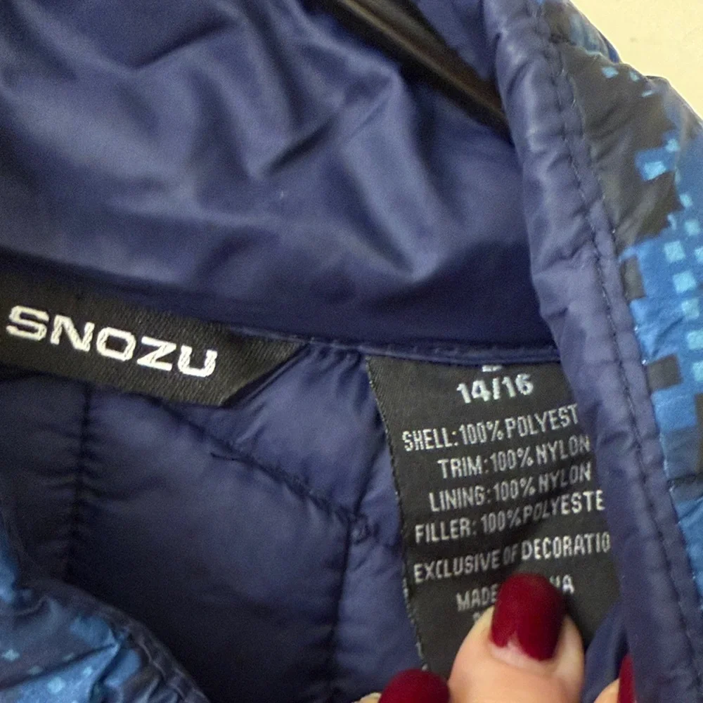 Snozu Navy and Neon Kids Puffer Jacket - Picture 4 of 8