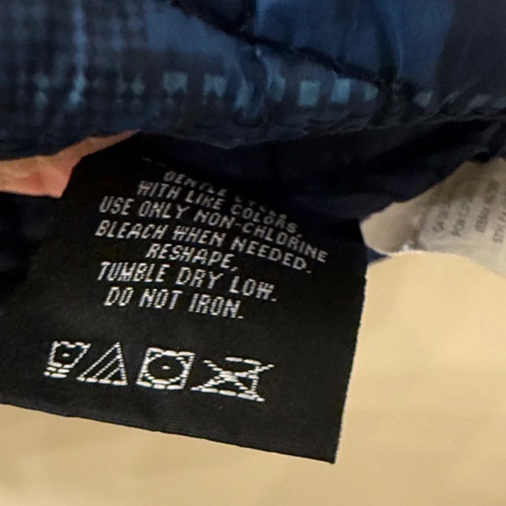 Snozu Navy and Neon Kids Puffer Jacket - Picture 5 of 8