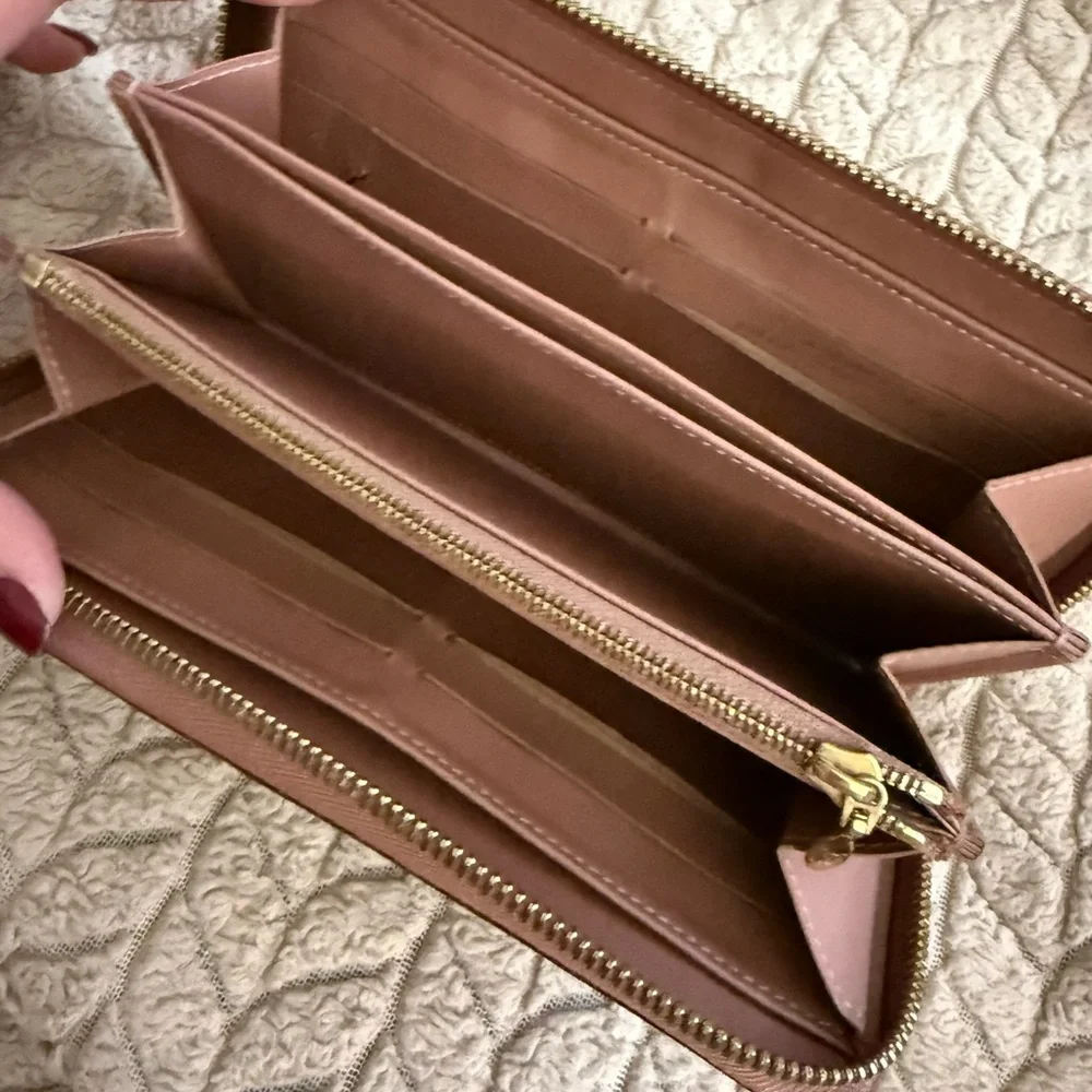 Louis Vuitton Vernis Zippy Wallet - tan Beige - Picture 1 of 8