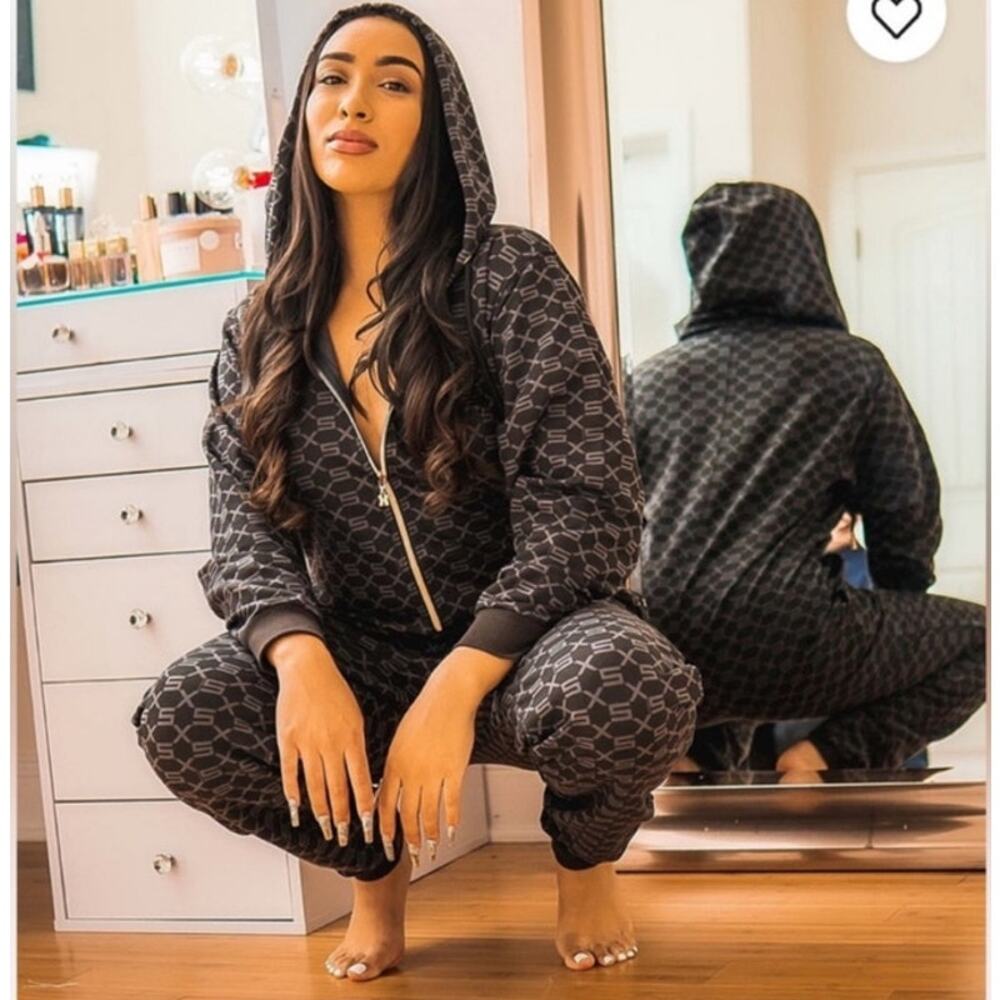 Savage X Fenty Forever Savage Hooded One Piece Black