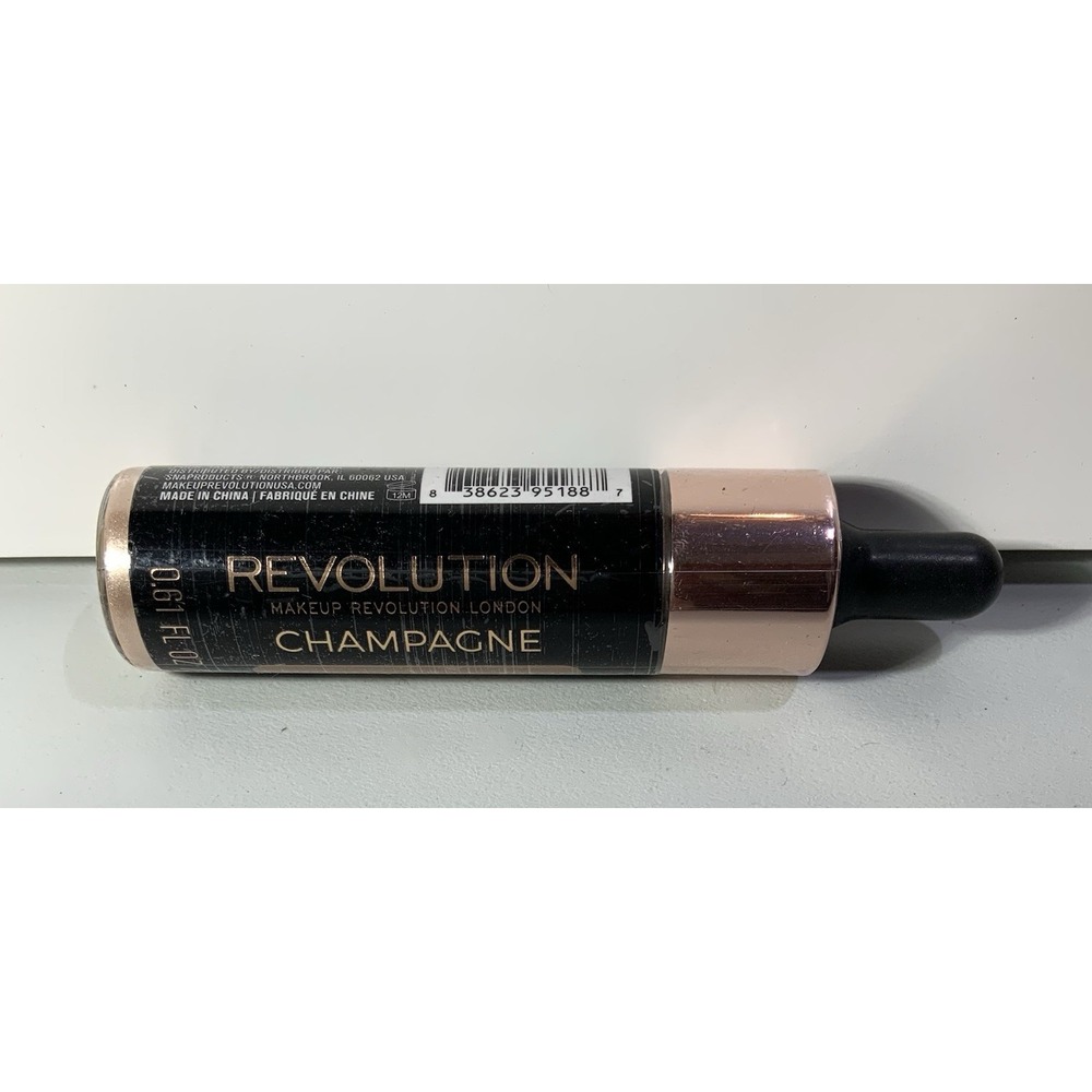 Revolution Liquid Highlighter Makeup Champagne .61oz New - Picture 5 of 5