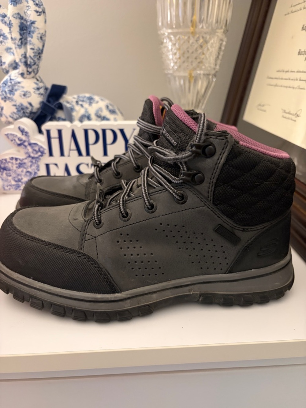 Skechers Women's Black Lace-Up Steel Toe Boots