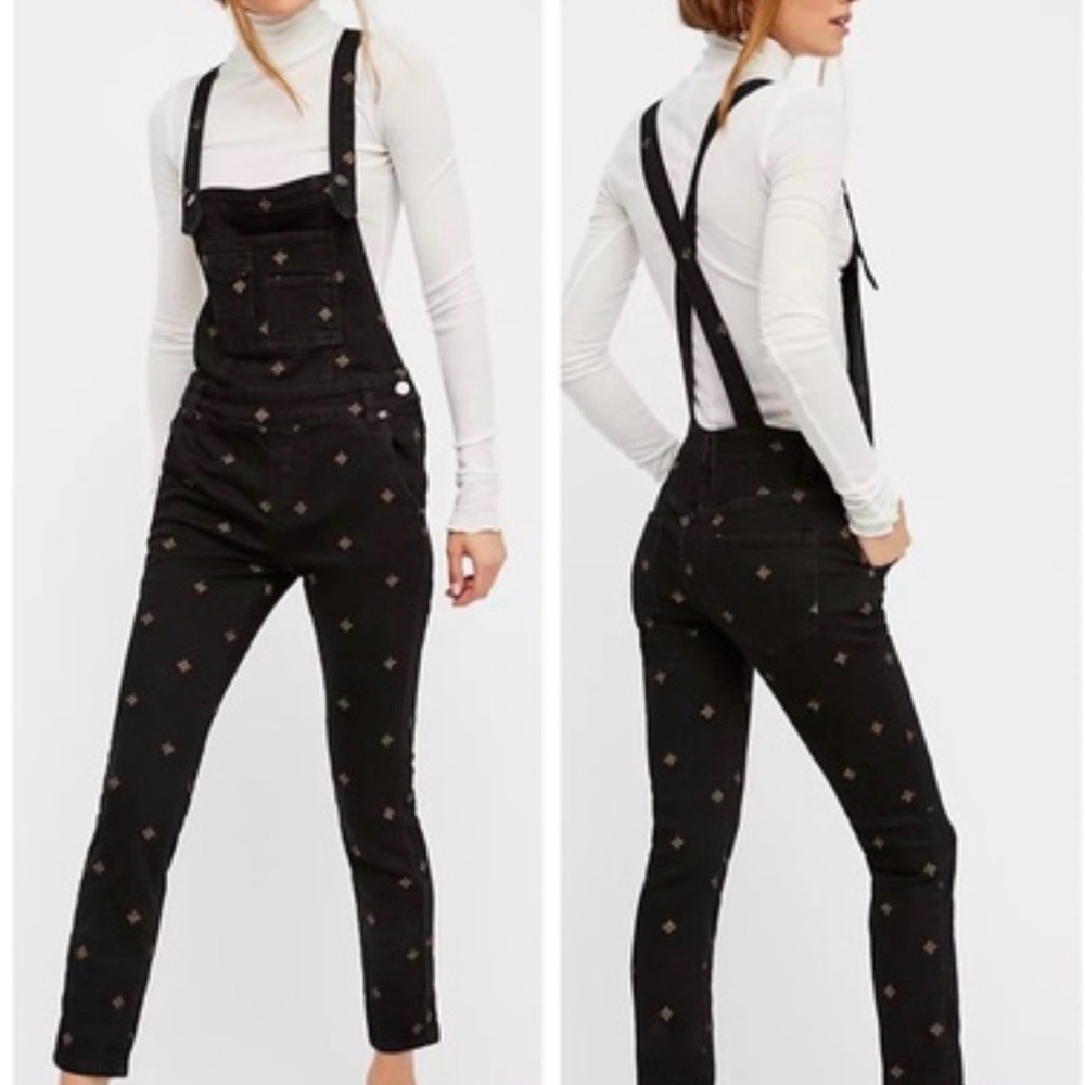 Free‎ People Embroidered Star Skinny Overalls in Washed Black Gold Size 25