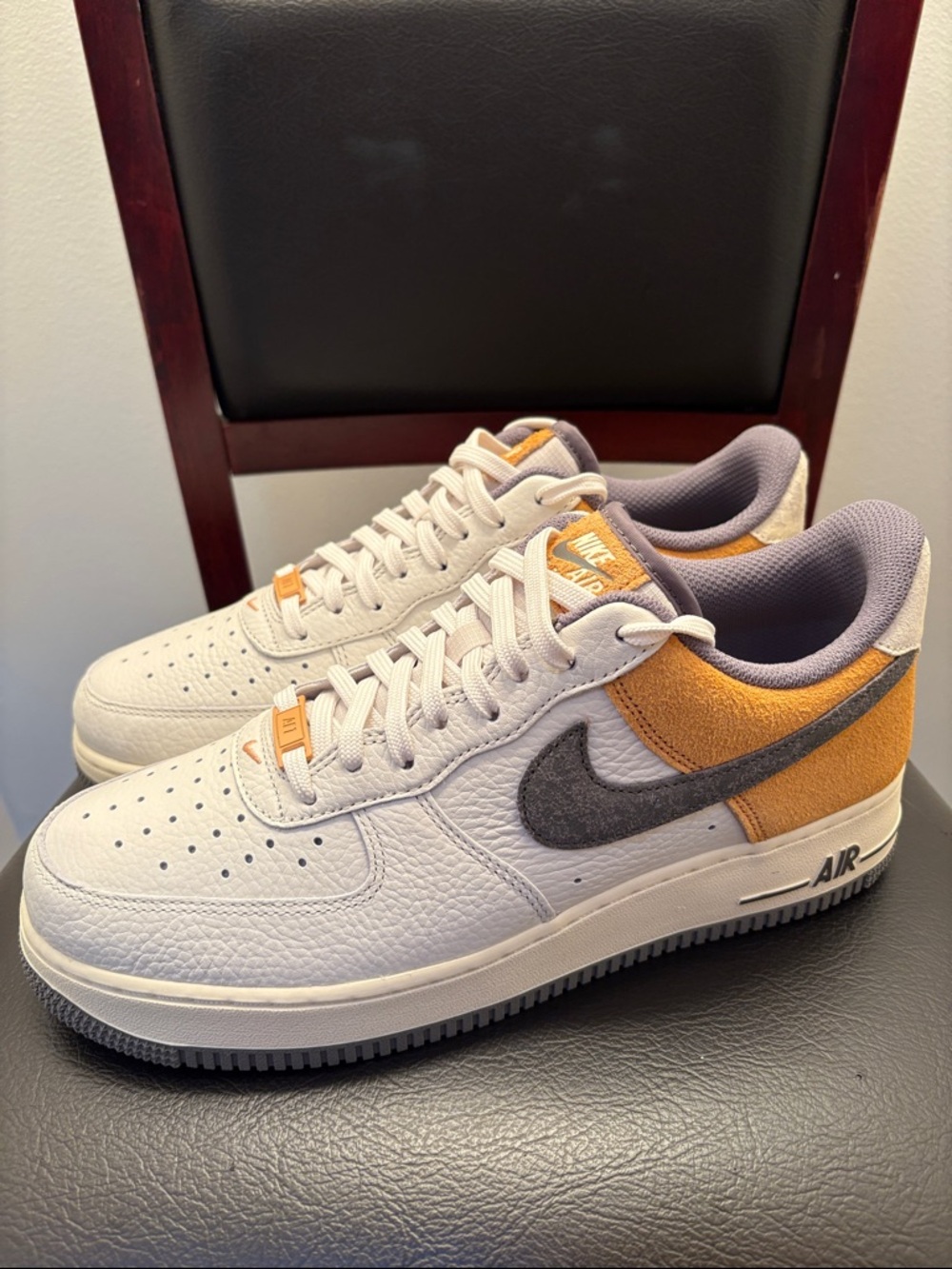 New Nike Men’s Air Force 1 Low Cream Gray and Orange Suede Sneakers Size 10
