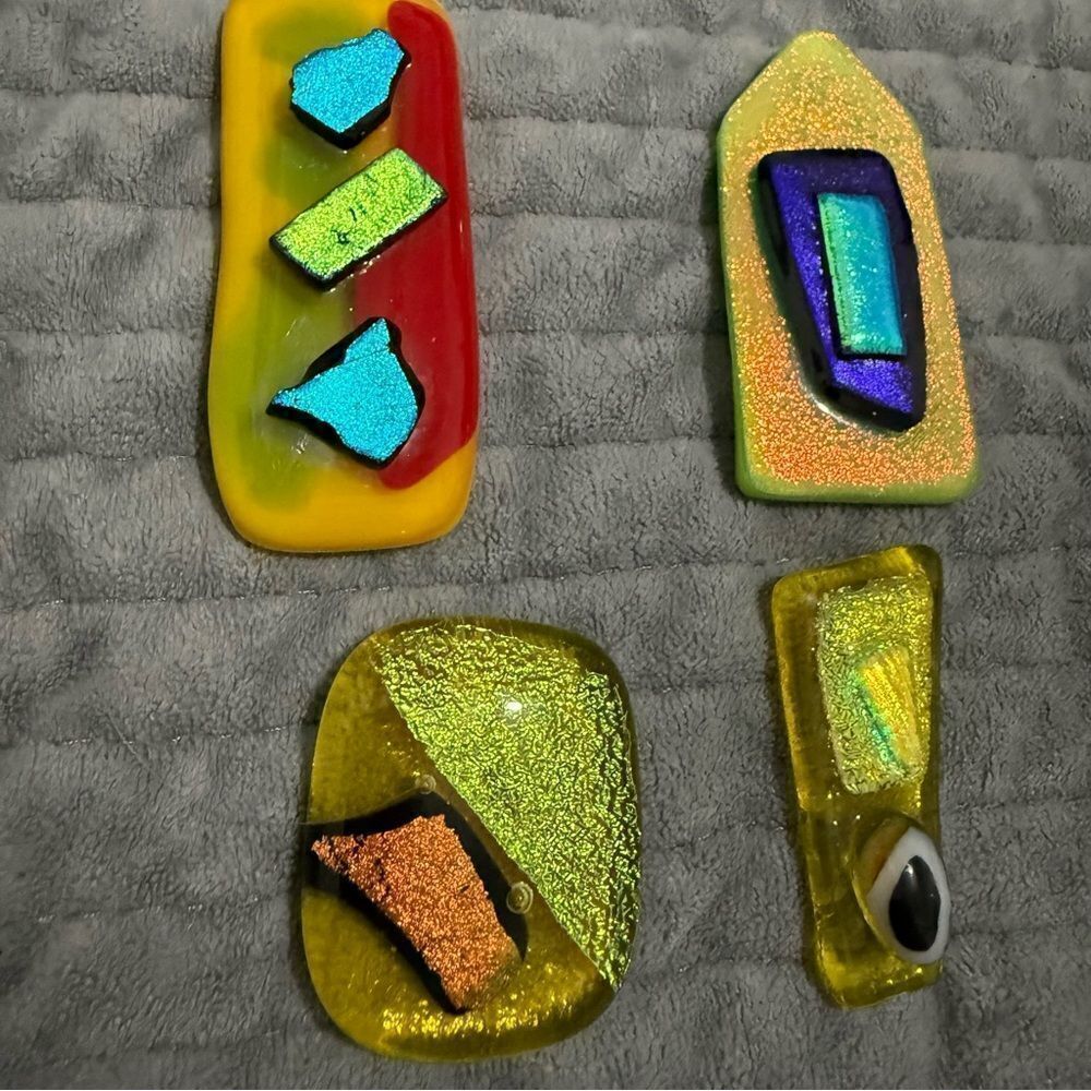 Set of 4 Dichroic Glass Art Pieces – Bright Abstract with Rainbow Accents - Picture 11 of 17