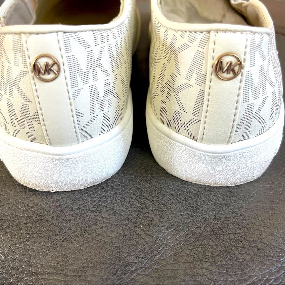 Michael Kors Jem Daley slip on women’s 4 - Picture 2 of 6