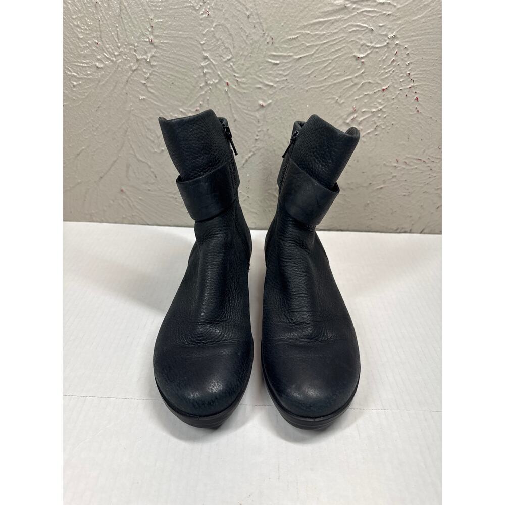 Ecco Skyler HydroMax Black Leather Zip‎ Wedge Ankle Booties Womens Size 7 EUR 37