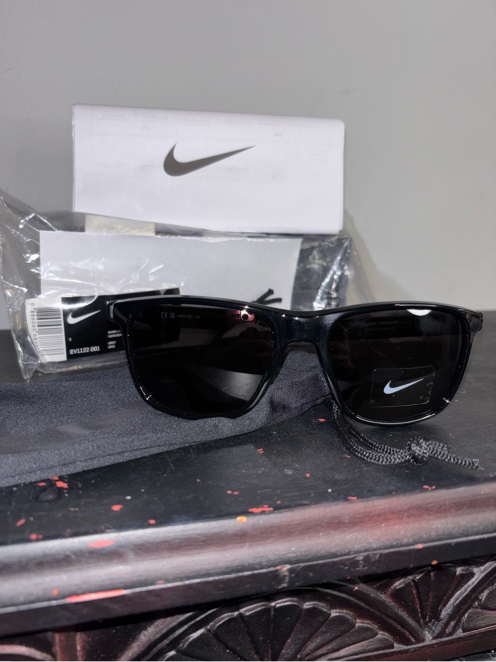 Nike Made in Italy Essential Endeavor Black Sunglasses NWT
