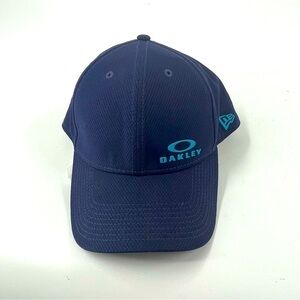 Oakley‎ Surf/ Fishing Cap