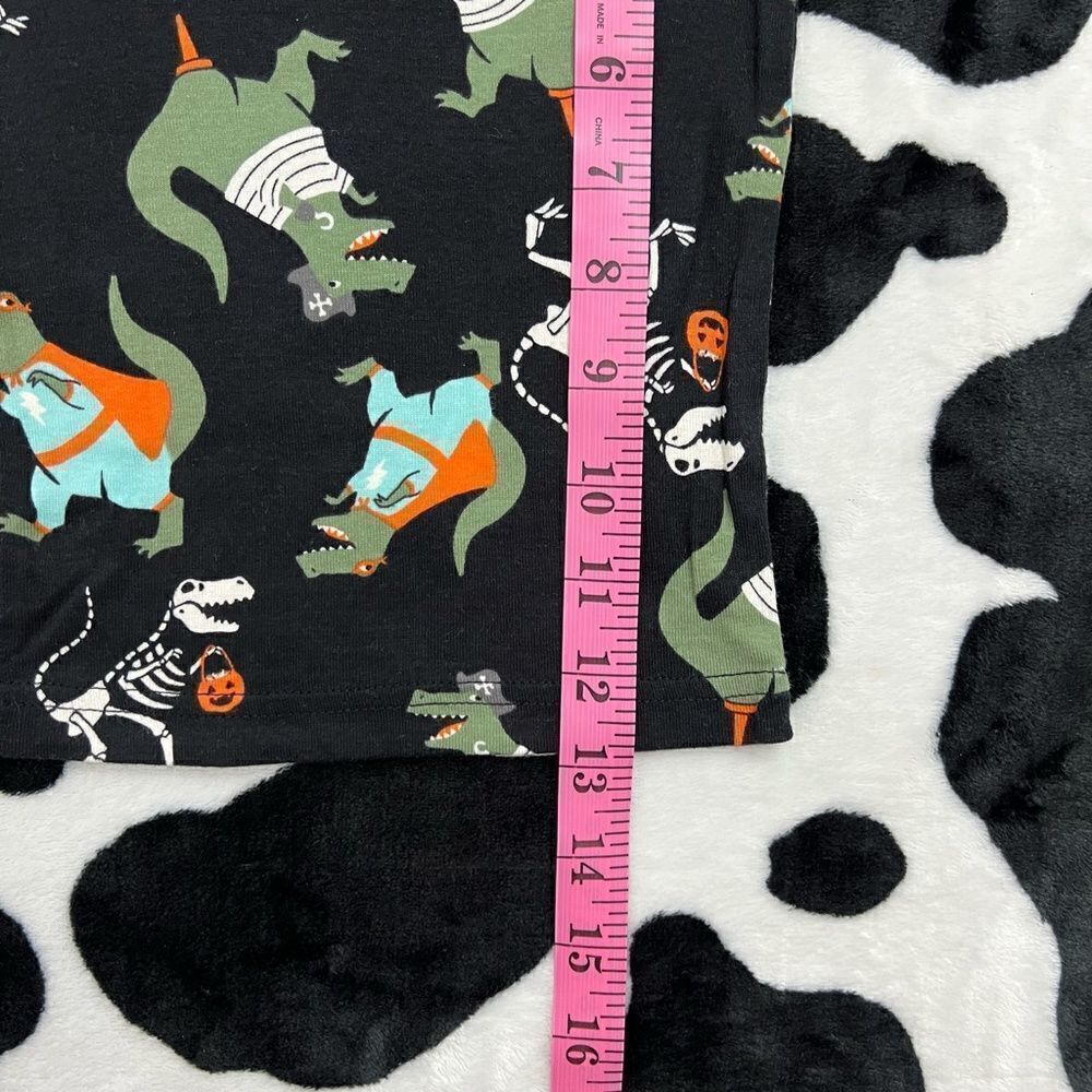 Carter's Halloween PJ Bundle 12 months | 4 (1 NWT) - Picture 10 of 16