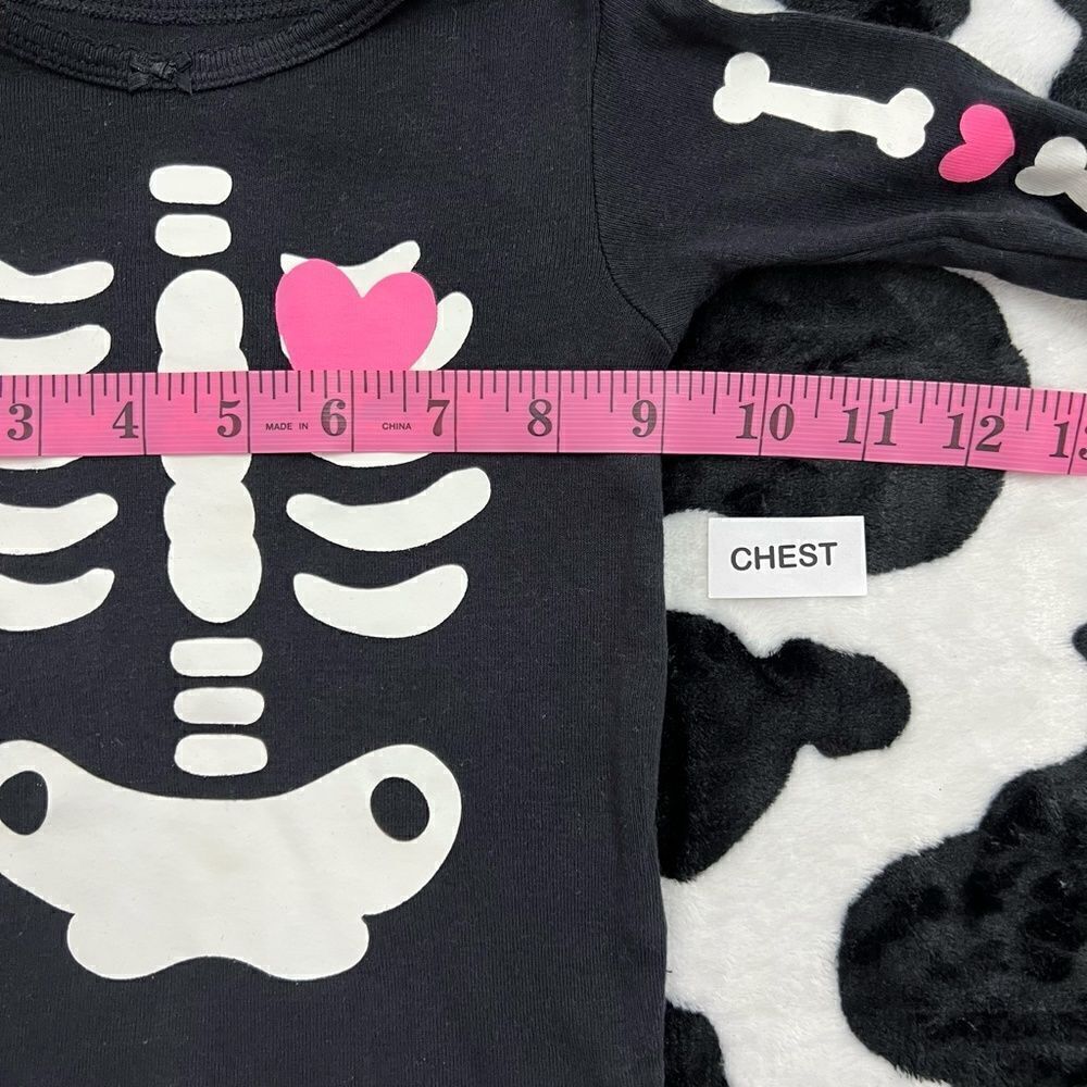 Carter's Halloween PJ Bundle 12 months | 4 (1 NWT) - Picture 13 of 16