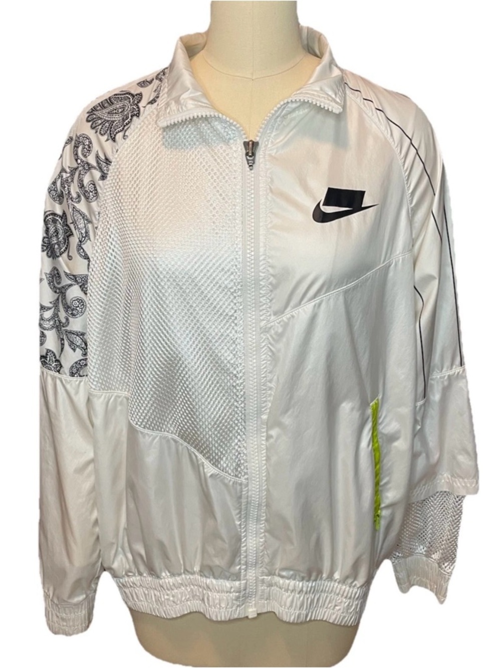 🖤NIKE PAISLEY & White NSW Track Jacket Active AR3025 100 Size S🤍