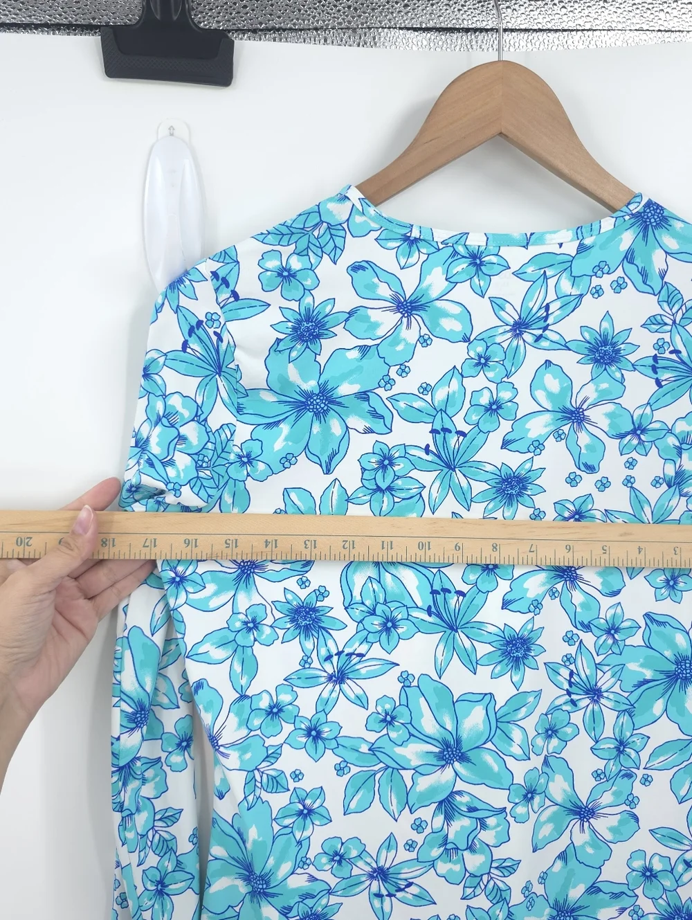 Lands End Swim Tee Rash Guard Upf 50 Long Sleeve Swim Cover-up Beach Pool - Picture 7 of 7