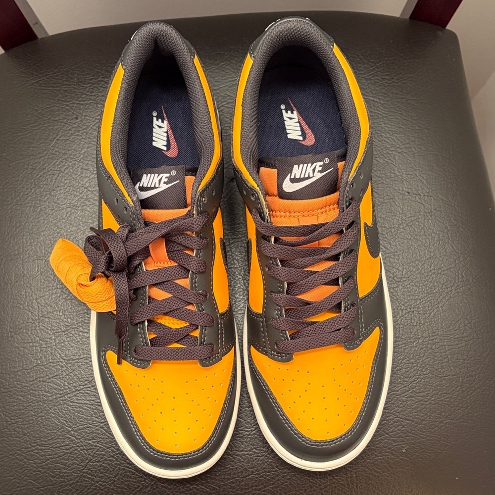 New Nike Dunk Low Black and Orange Sneakers Youth 6 1/2 or Women’s Size 8 - Picture 3 of 6