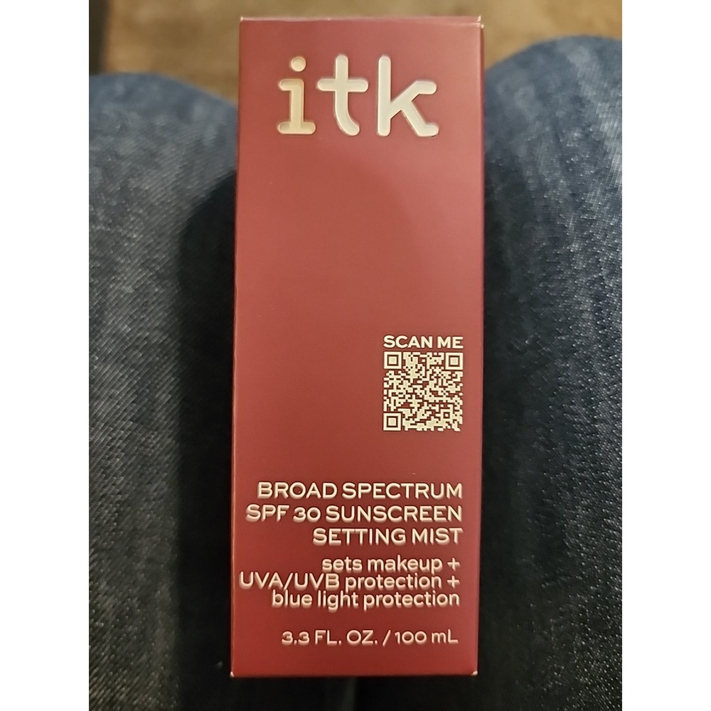 itk Broad Spectrum SPF 30 Sunscreen Setting Mist With Vitamin E  ‎ 3.3 oz New