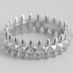 ROXI SILVER SPIKED RING