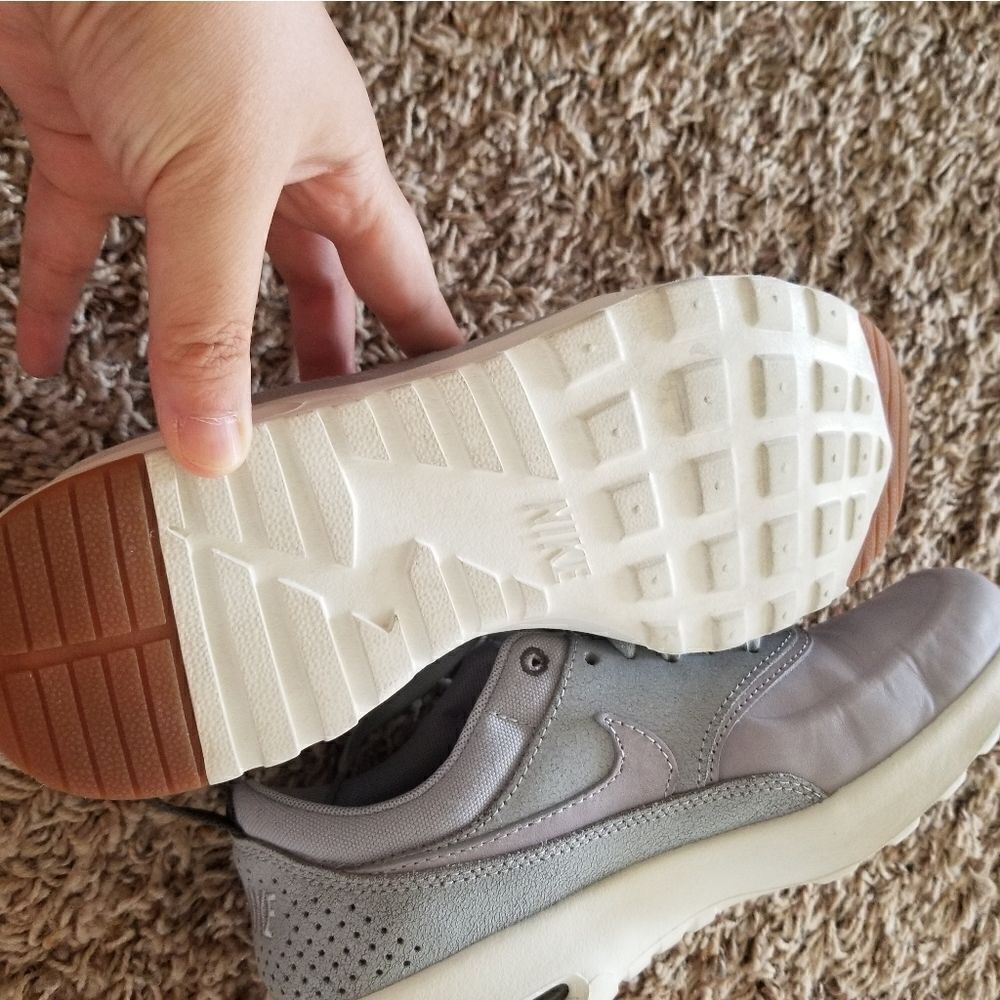 Nike Air Max - Picture 5 of 7