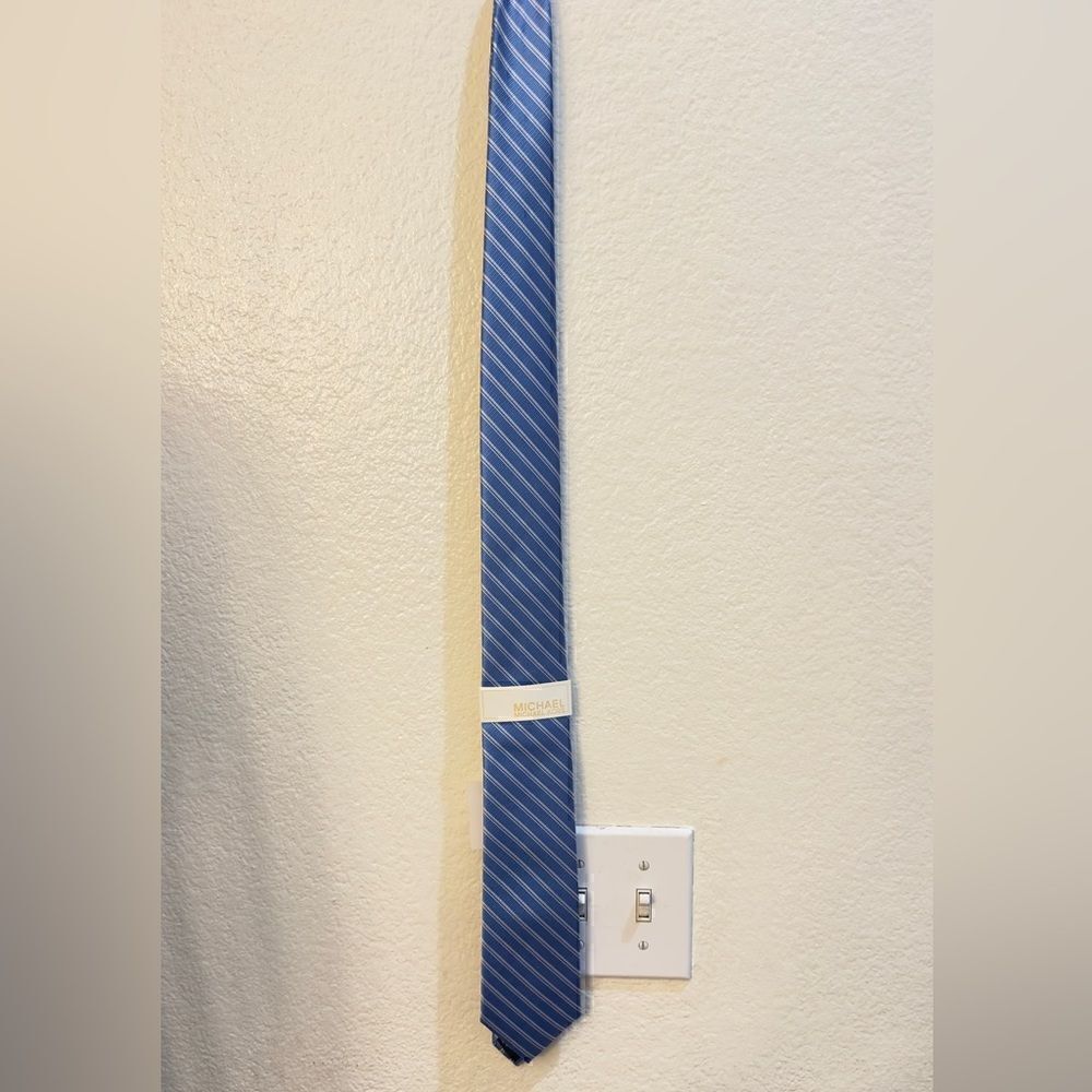 Michael Kors Tie 