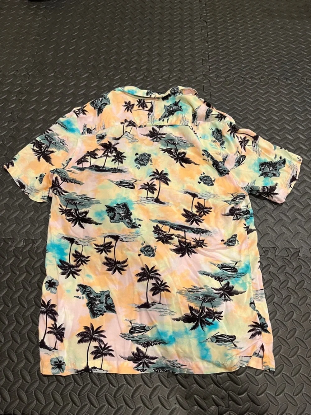 Denim & Flower Pastel Multi Tropical Palm Button-Down Shirt - Picture 3 of 3
