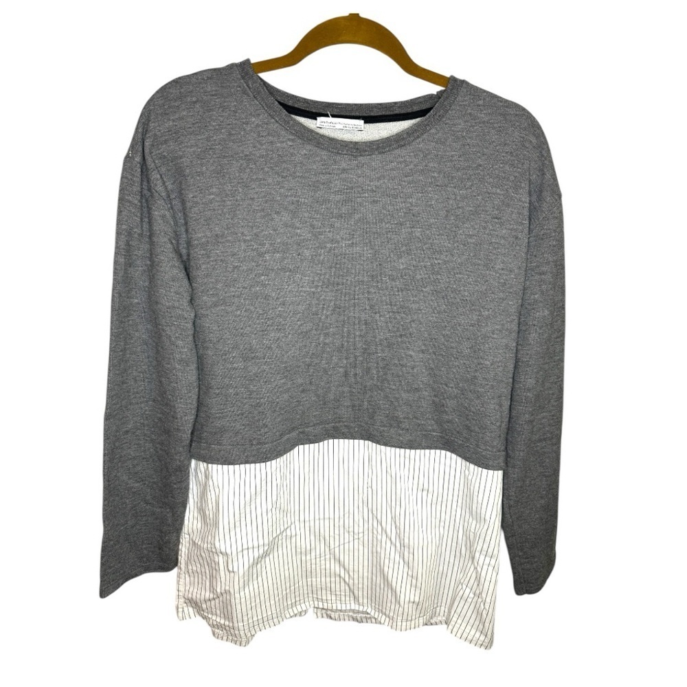 Zara Trafaluc Gray and White Sweater Dress Shirt Layered Top