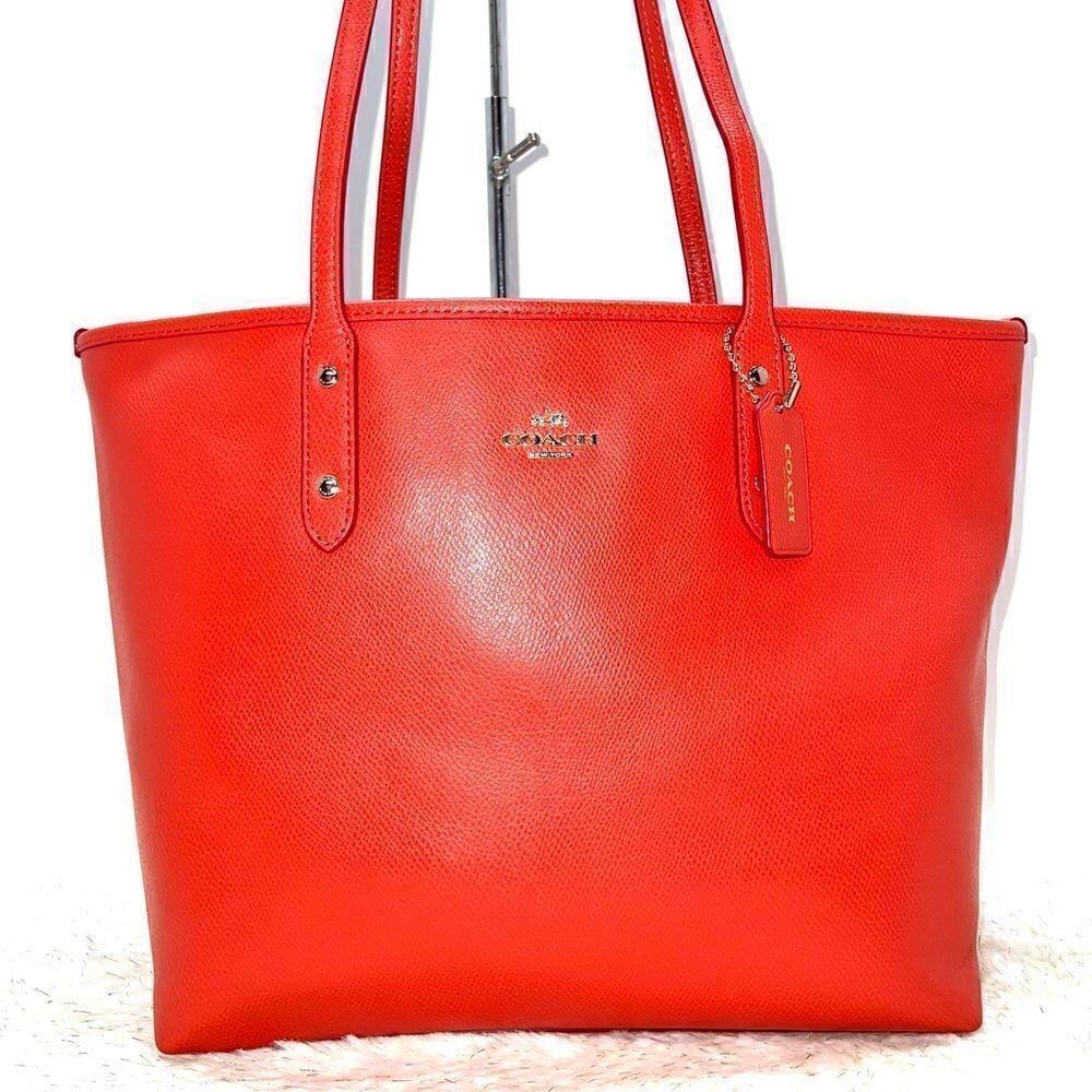 🔥🎁NWT! Coach City Zip Top Tote Handbag Msrp:$295.00 - Picture 3 of 8