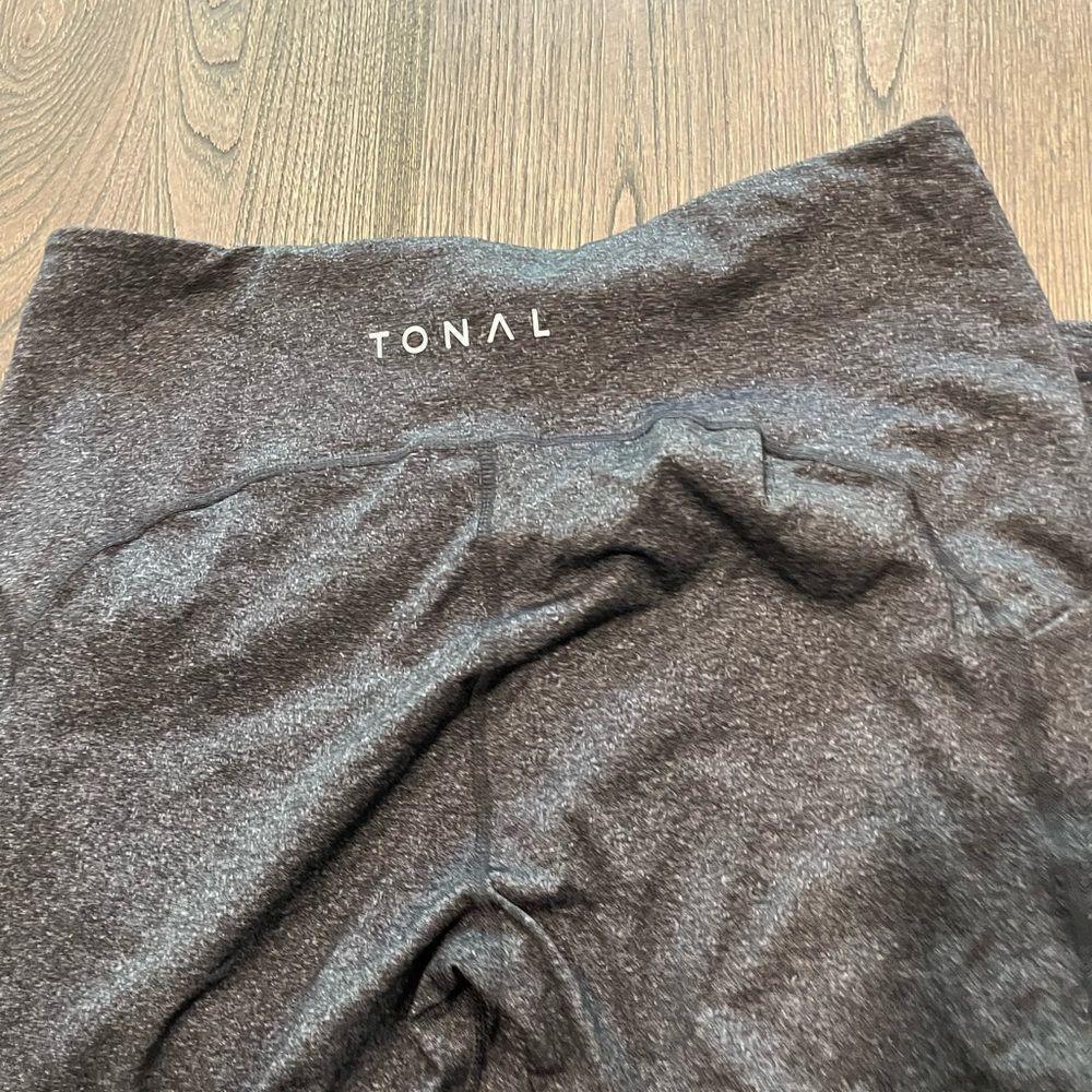 NWOT Tonal Womens Gray Athletic Leggings Size 3X - Picture 5 of 10
