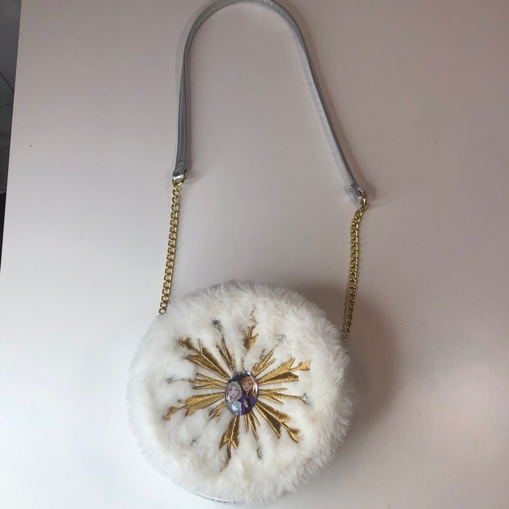 Disney Frozen 2 Anna Elsa faux white fur crossbody silver purse w medallion EUC - Picture 2 of 10
