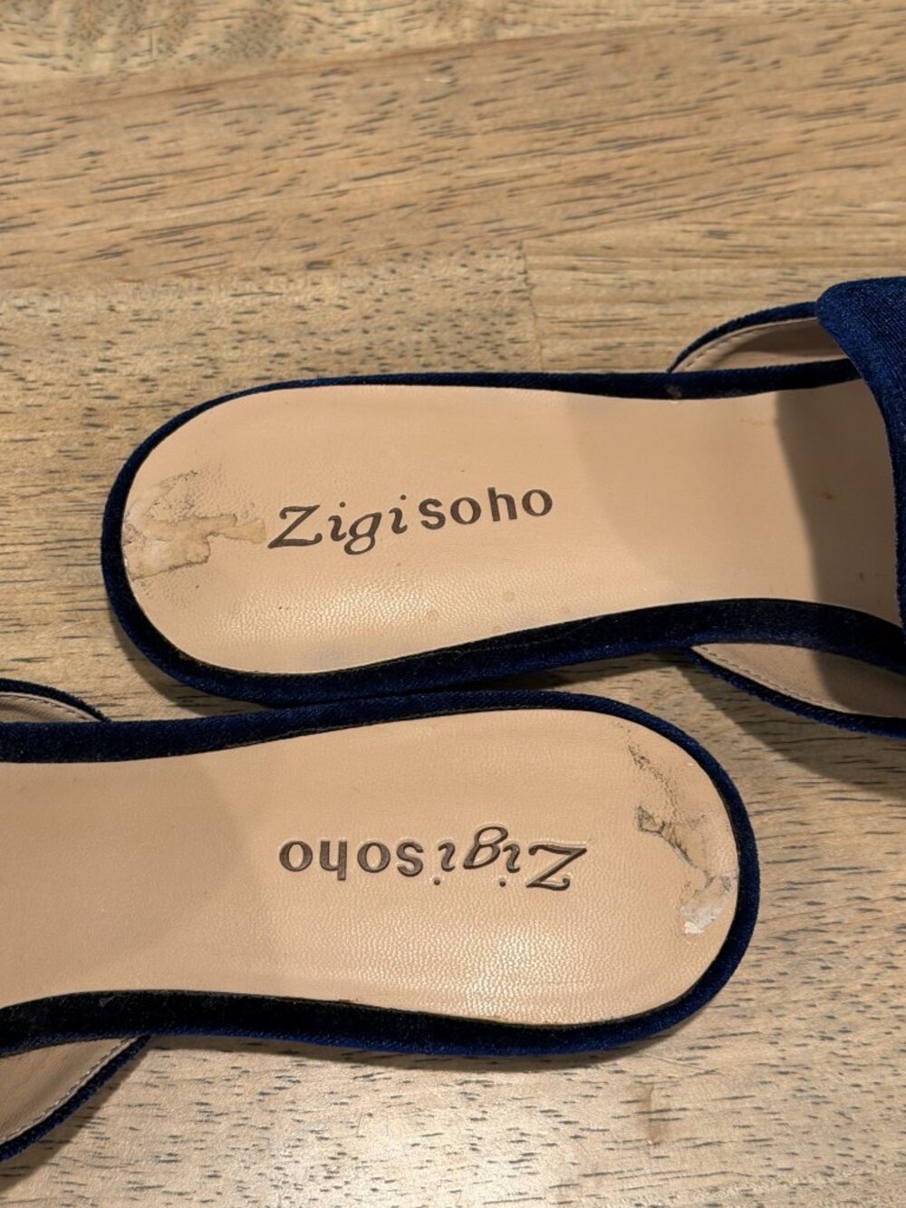 Zigi Soho Navy Blue Velvet Bow Slides Pointed Toe Mules - Women's Size 8.5 - Picture 7 of 8