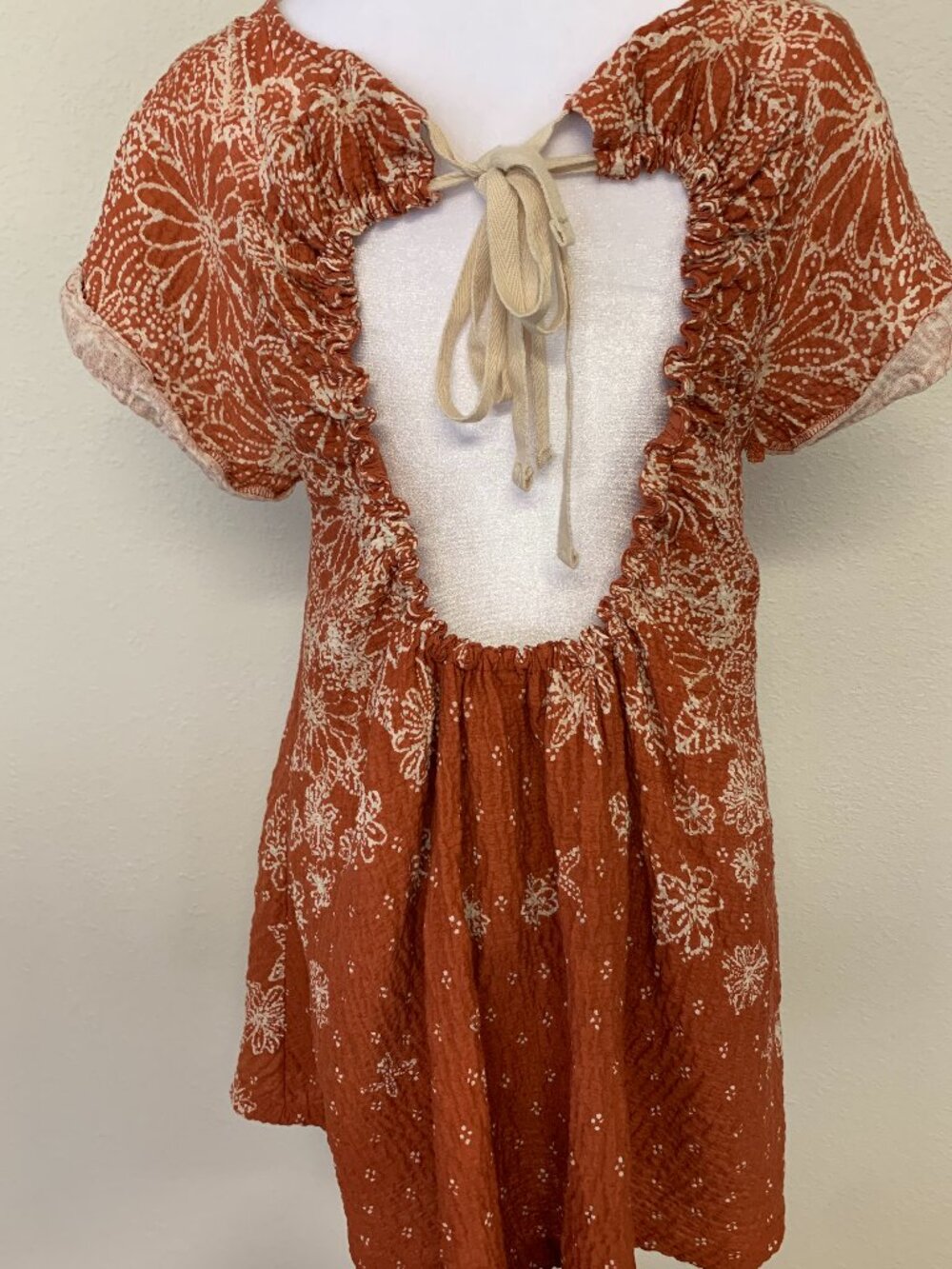 Free People Pinwheel Print Swing Dress Size XS – Coral Combo - Picture 6 of 12