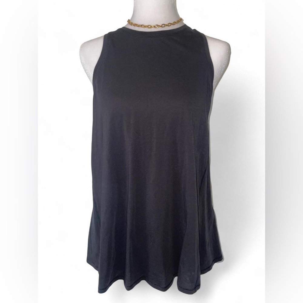 Lululemon Athletic Top Open Back Tie Slit Black Size 4 - Picture 2 of 5