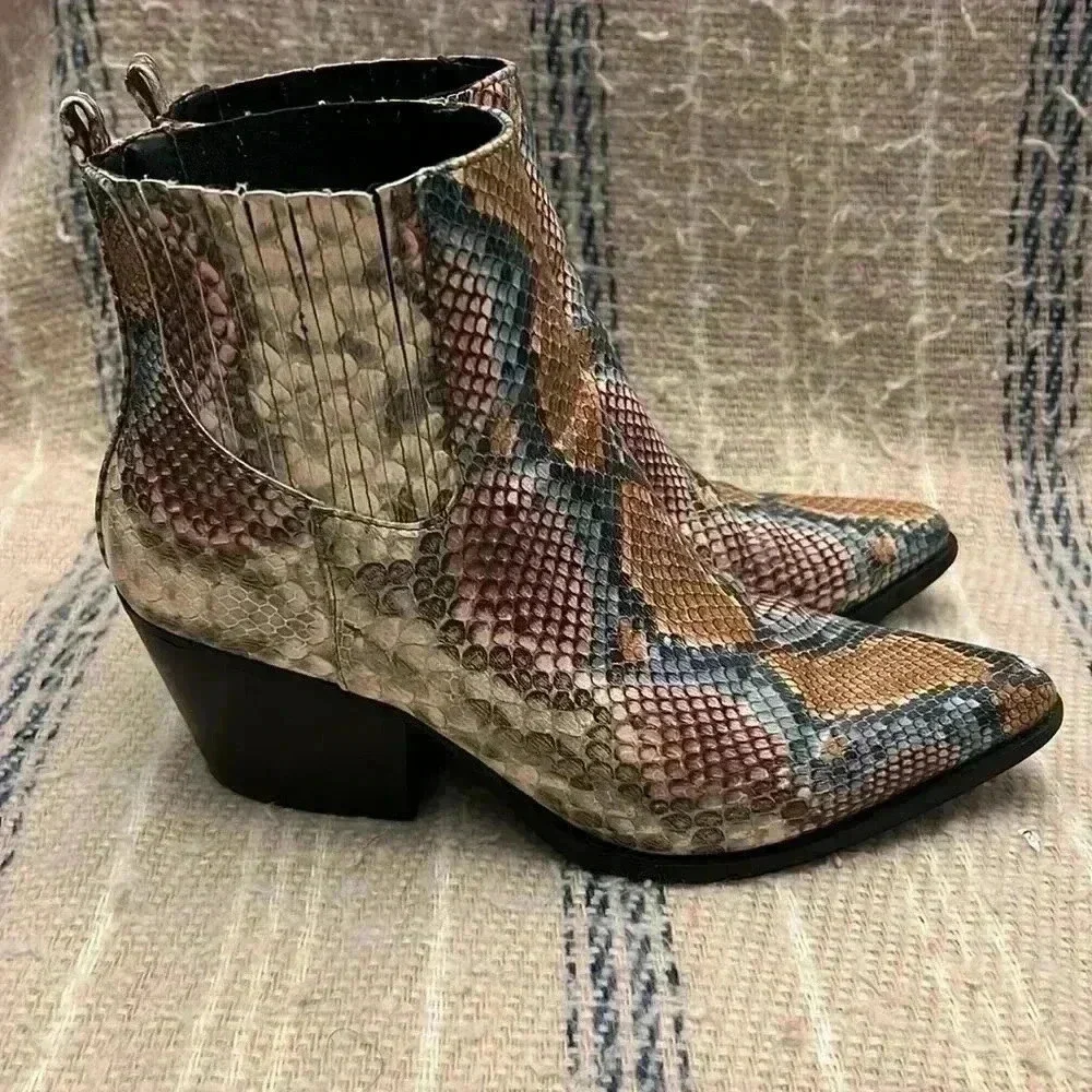 A Rider Girl Snake Print Ankle Boots - Picture 4 of 8