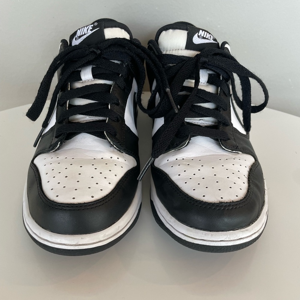 Nike Dunk Low - Picture 3 of 10