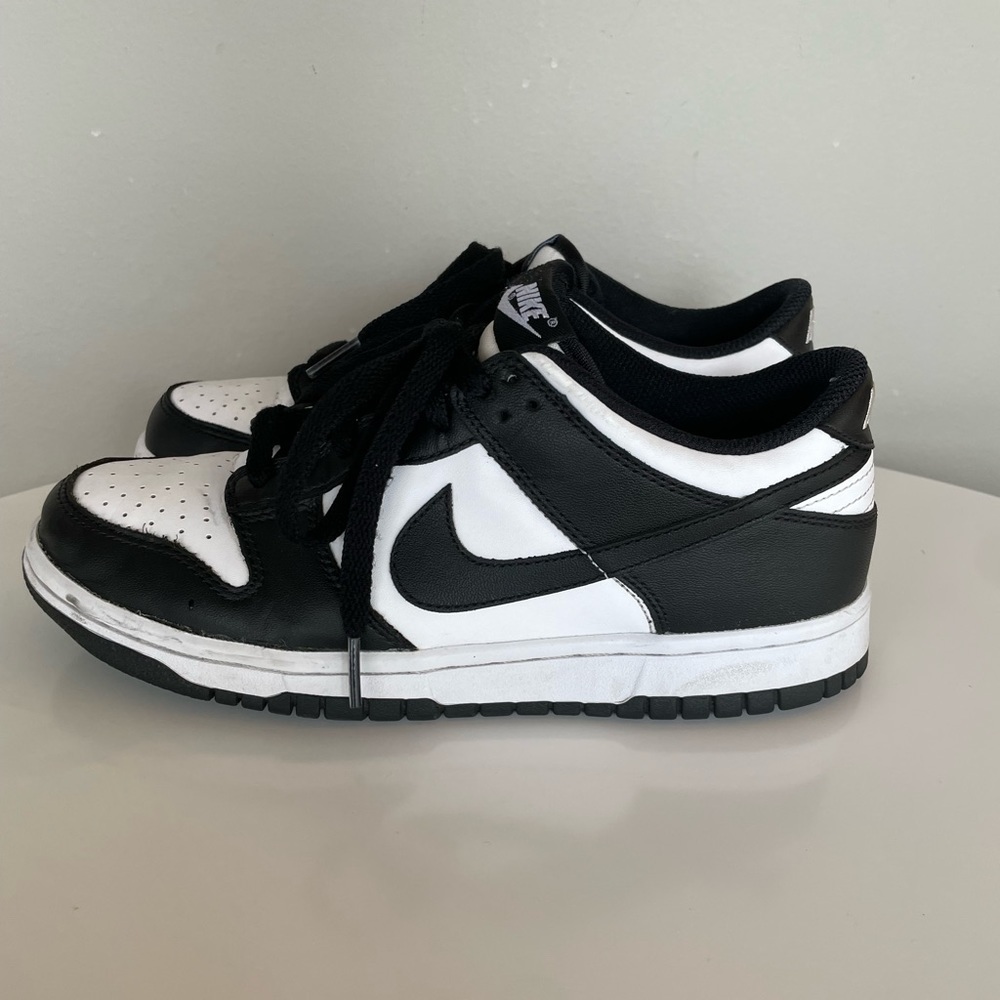 Nike Dunk Low - Picture 4 of 10