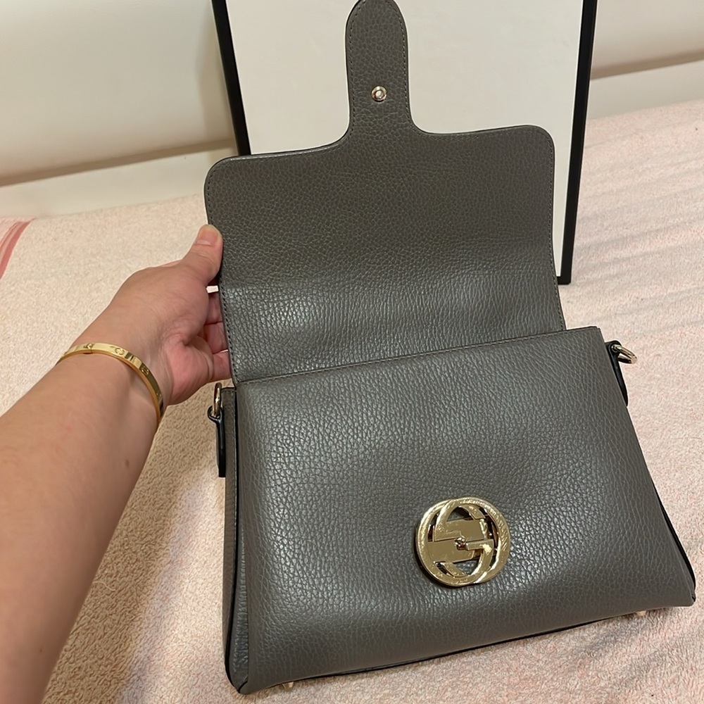 Gucci Interlocking Top Handle Bag in Grey - Picture 10 of 15