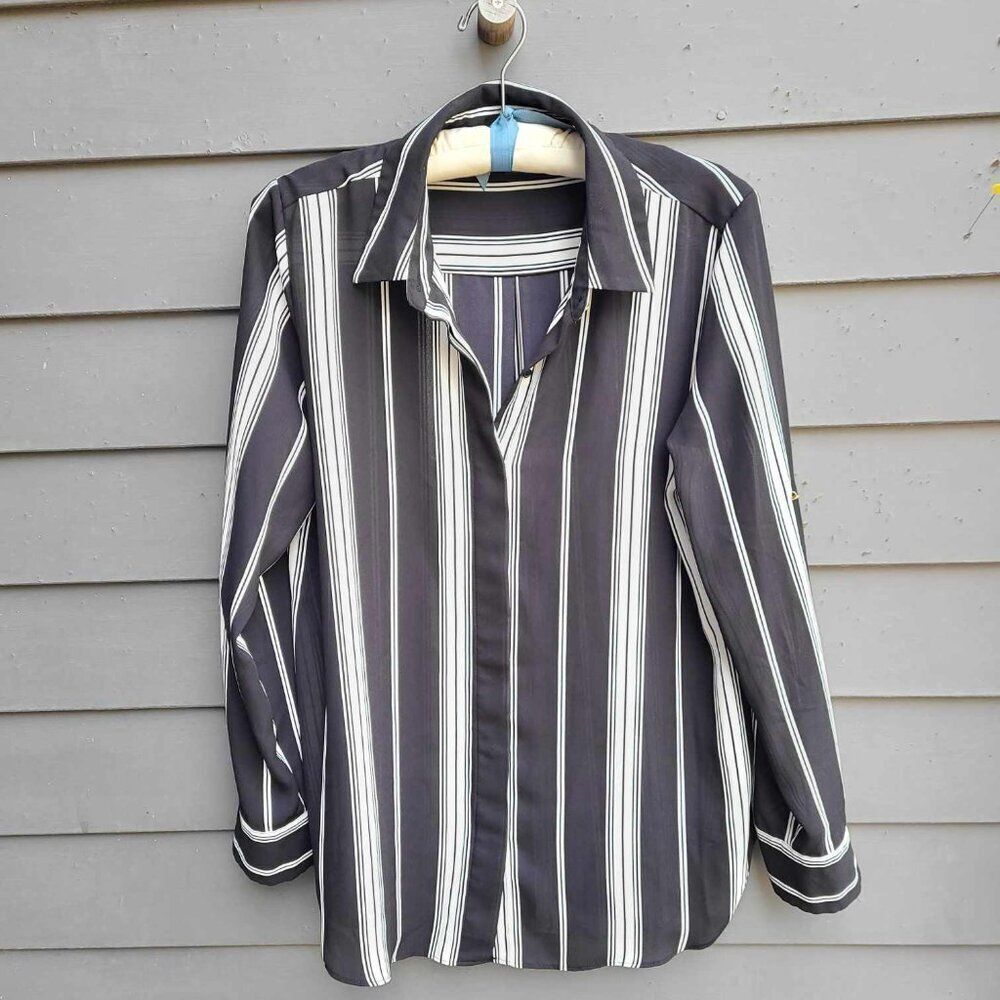 Mossimo Supply Co. Black & White Vertical Stripe Button-Down Blouse