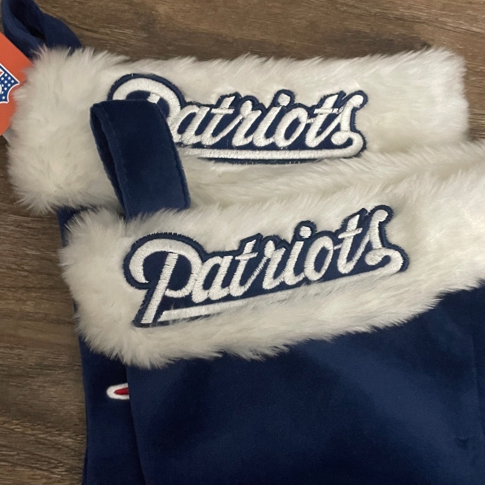 NFL NE Patriots Christmas Stockings - Picture 2 of 3
