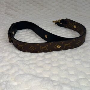 Louis Vuitton Bandouliere-J02465-Authentic-EUC