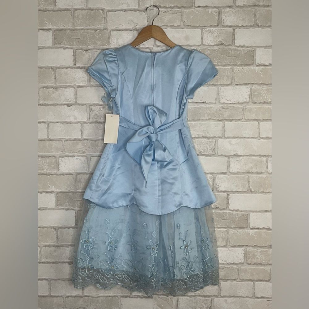 NWT Formal Girl’s Light Blue Dress Size 7-8 - Picture 7 of 16