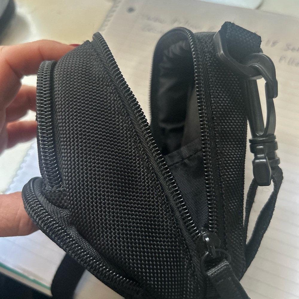 Sony Cyber Shot Camera Carry Bag Case 3 Pocket with Shoulder Strap - Picture 3 of 8