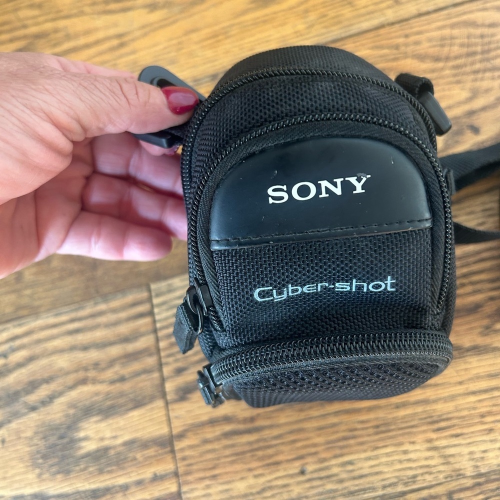 Sony Cyber Shot Camera Carry Bag Case 3 Pocket with Shoulder Strap - Picture 8 of 8