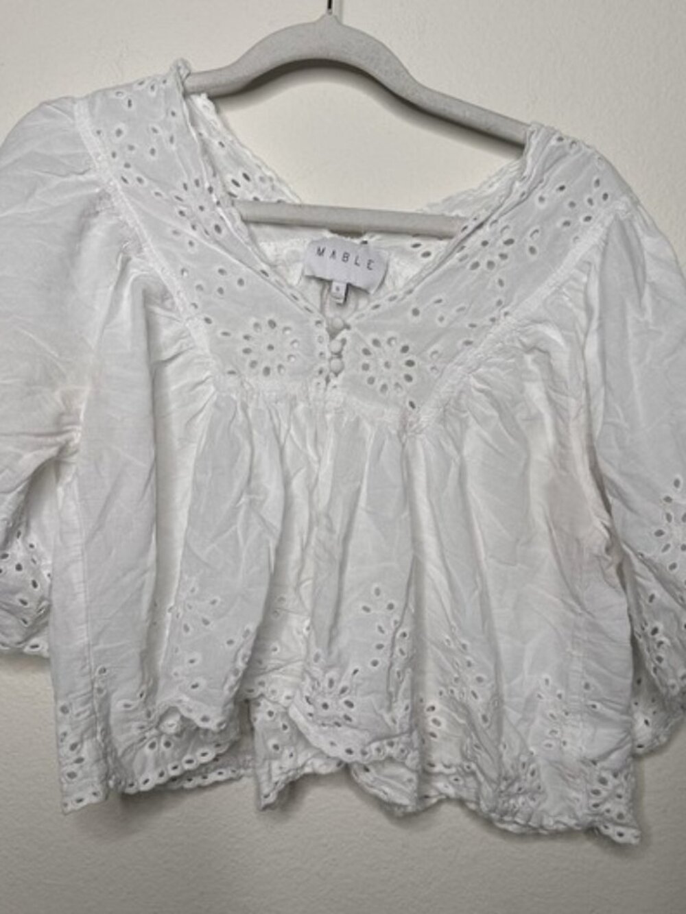 White Eyelet Summer Top Size Small Floral