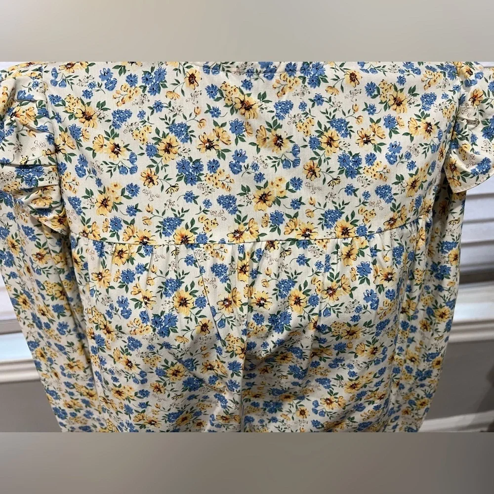 New look flower blouse - Picture 4 of 8