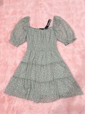 Trixxi Mint & Pink Floral Puff Sleeve Smocked  Dress