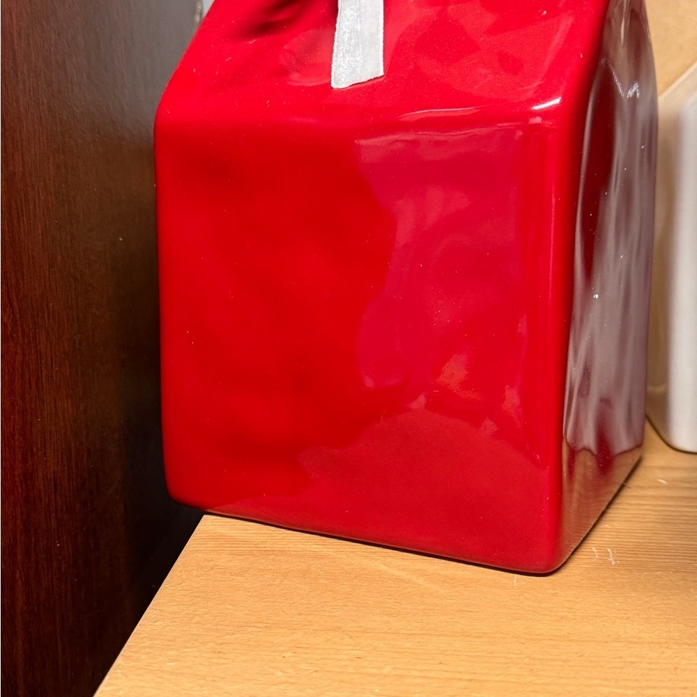 Rae Dunn “Love” Bird house - Red w/ White letters Ceramic - Picture 4 of 4