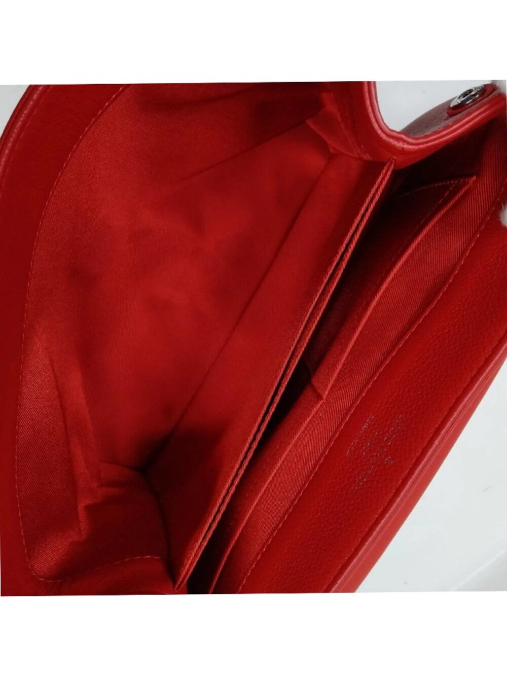 Authentic Louis Vuitton Lockme II Red Leather LV Satchel Crossbody Shoulder Bag - Picture 13 of 16