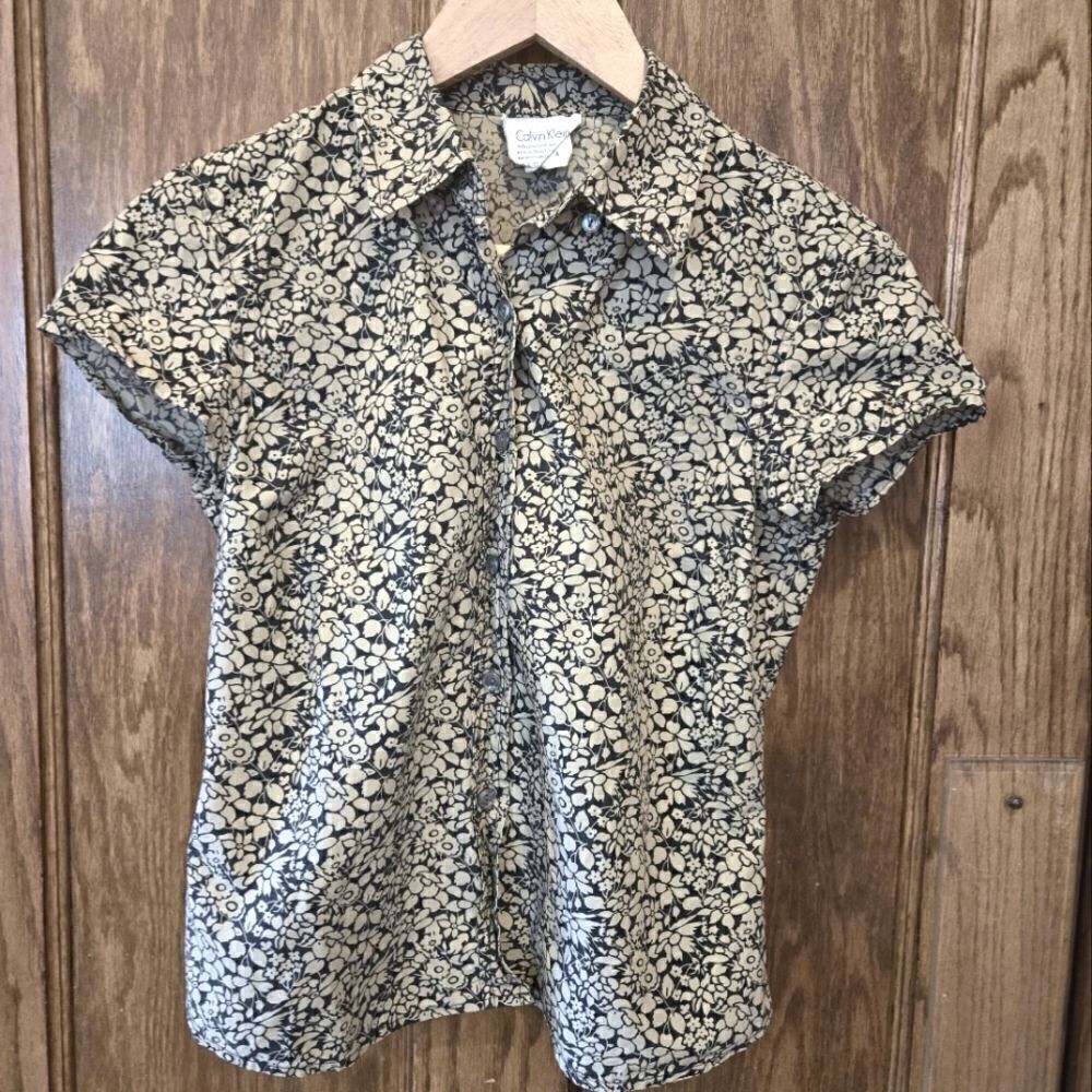 Calvin Klein Vintage Cotton Floral Short Sleeve Button Down  Shirt SZ 4