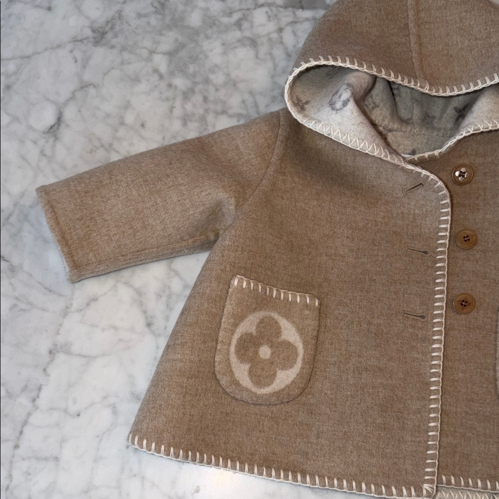 NWT Louis Vuitton Beige Hooded 2 Pocket Coat 6M - Picture 6 of 12