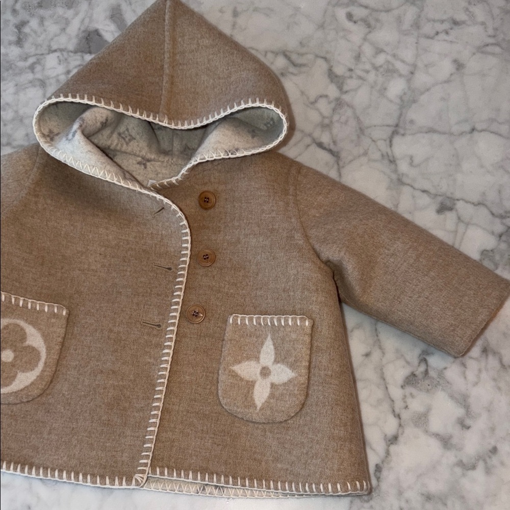 NWT Louis Vuitton Beige Hooded 2 Pocket Coat 6M - Picture 7 of 12