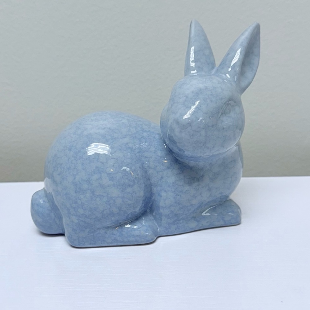 New Target Bullseye Playground Glazed Ceramic Blue Bunny Figurine Spring 2026 - Picture 4 of 5